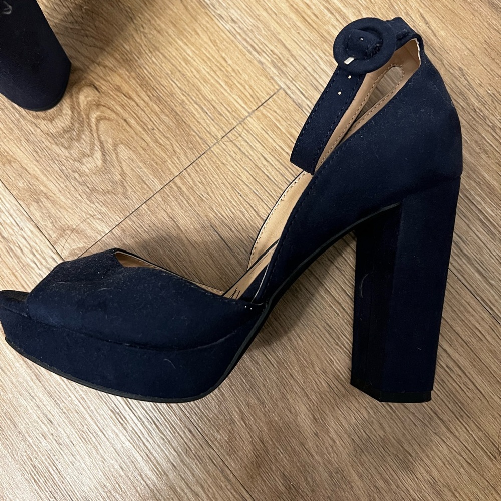 American Rag platform heels - Picture 6 of 15